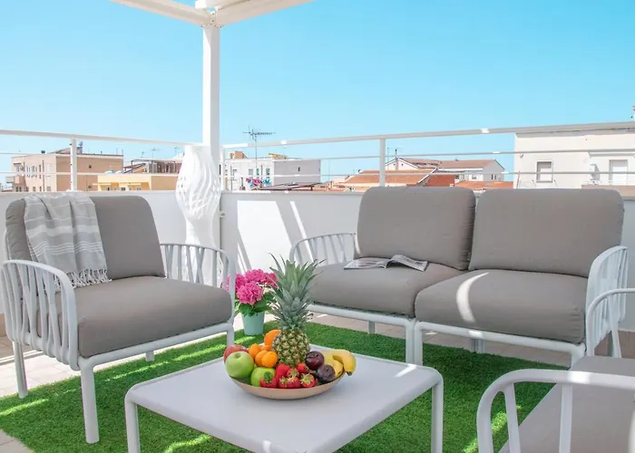 Skyfive Earth Apartment