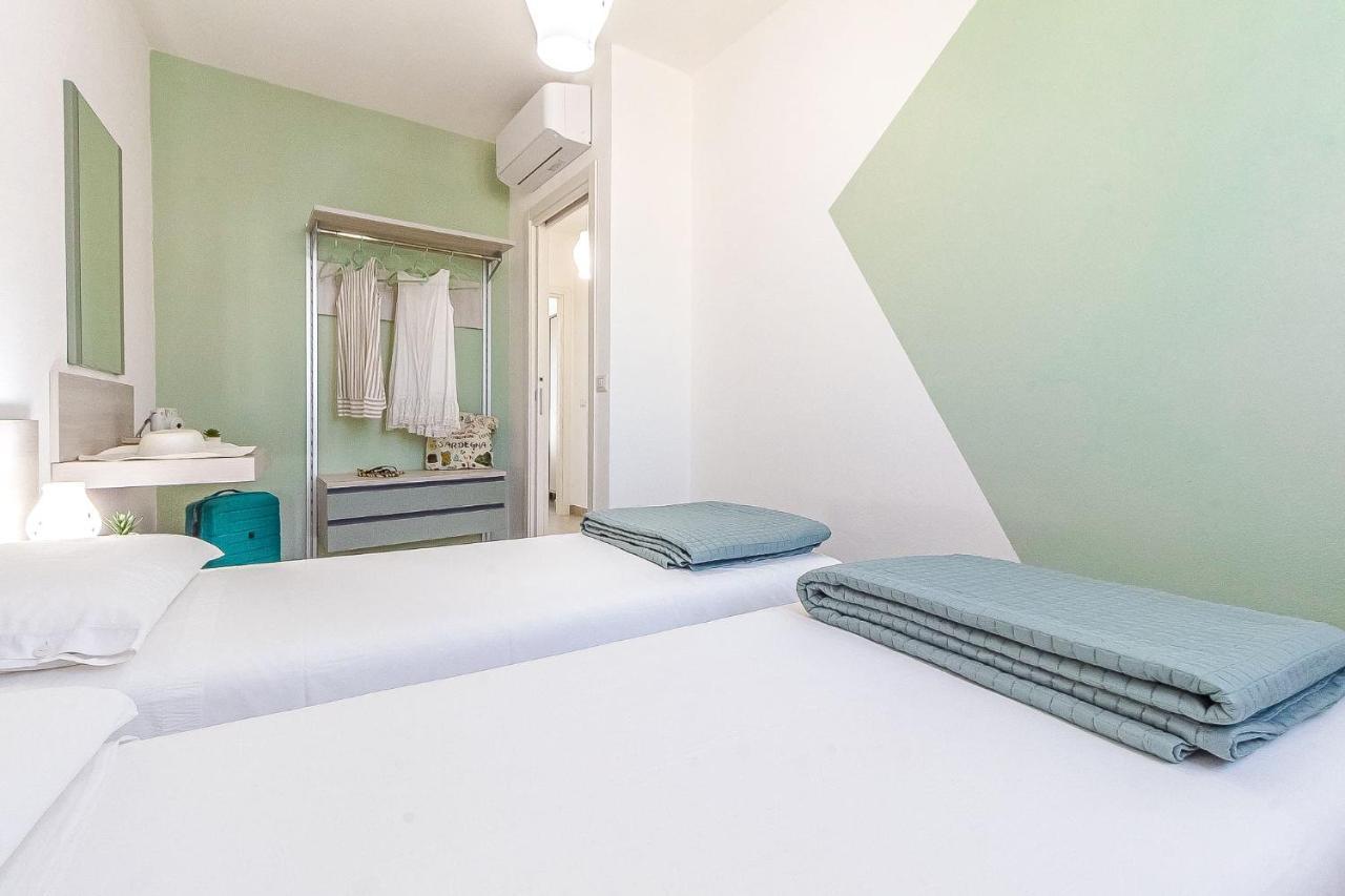 Skyfive Earth Apartment